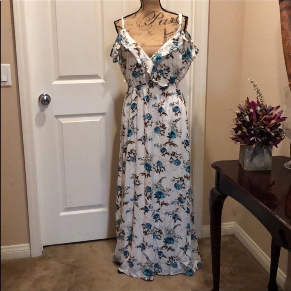 Off White A Line Floral Cold Shoulder Maxi Dress